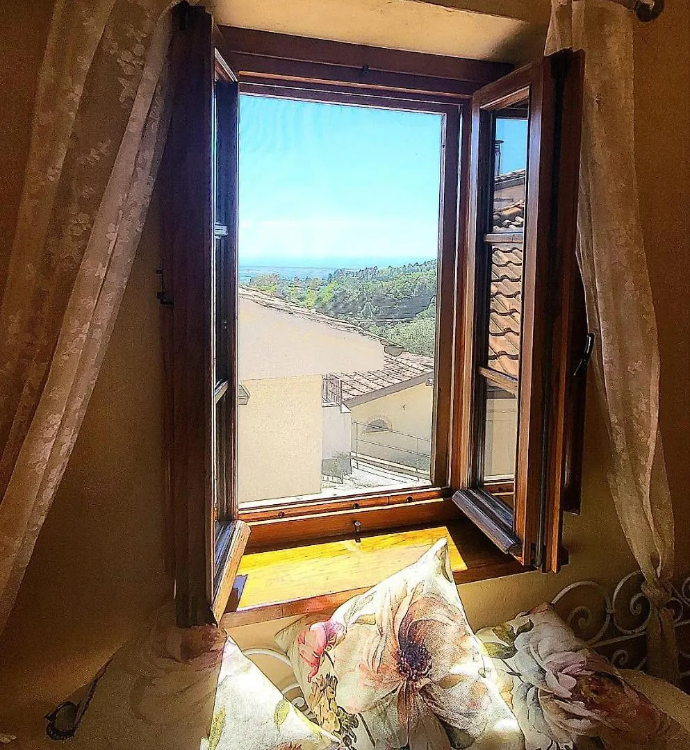 Vista Bonita, Renovated Sea View Rural House Villa Montemagno  0*, Montemagno (Lucca) Italy